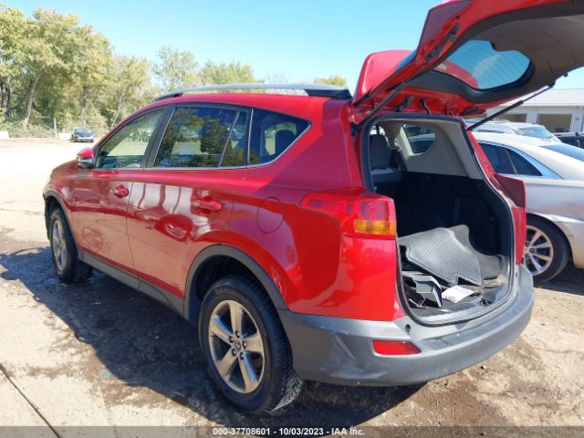 Photo 2 VIN: JTMRFREV4FD136437 - TOYOTA RAV4 