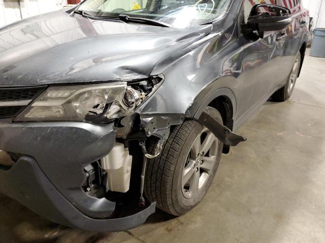 Photo 8 VIN: JTMRFREV4FD157823 - TOYOTA RAV4 XLE 