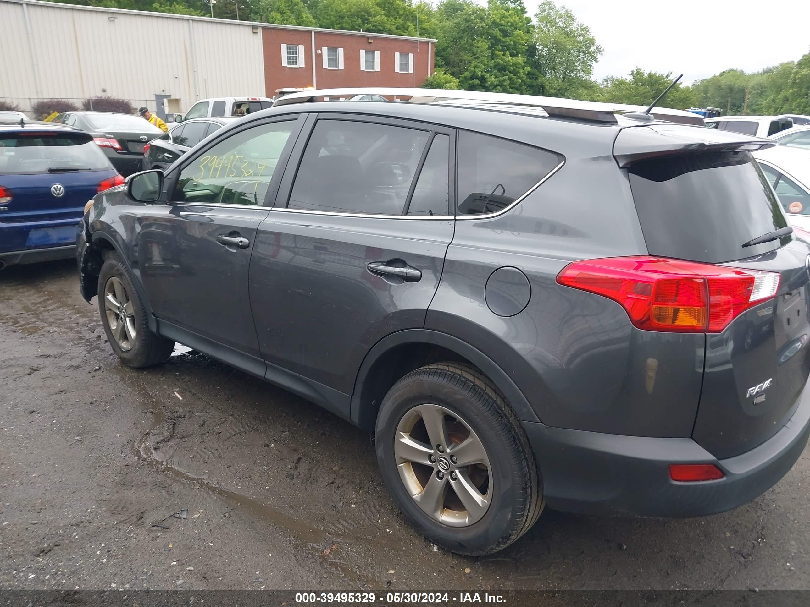 Photo 13 VIN: JTMRFREV4FD167168 - TOYOTA RAV 4 