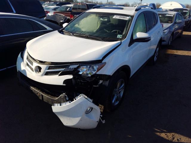 Photo 1 VIN: JTMRFREV4FJ021368 - TOYOTA RAV4 XLE 