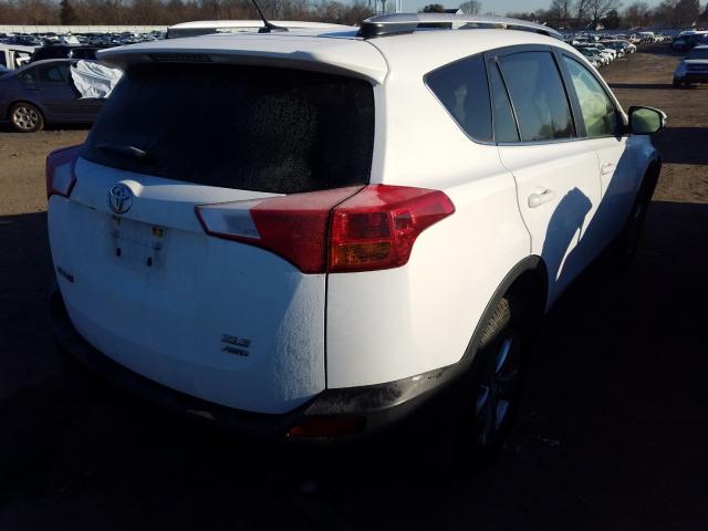 Photo 3 VIN: JTMRFREV4FJ021368 - TOYOTA RAV4 XLE 