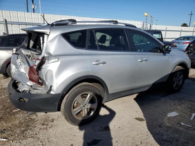 Photo 2 VIN: JTMRFREV4FJ045153 - TOYOTA RAV4 XLE 