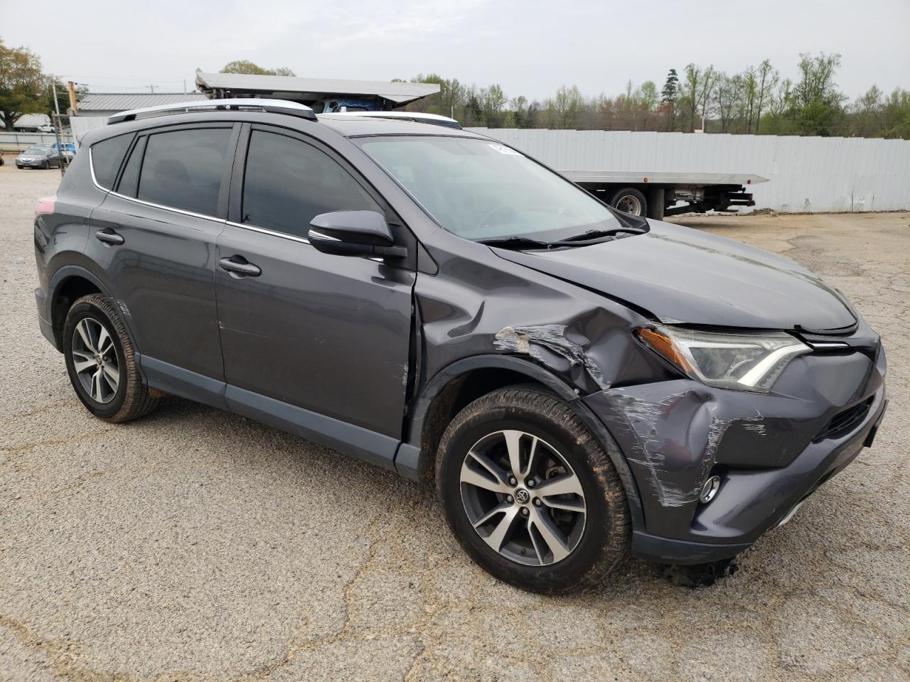 Photo 3 VIN: JTMRFREV4GJ090983 - TOYOTA RAV 4 