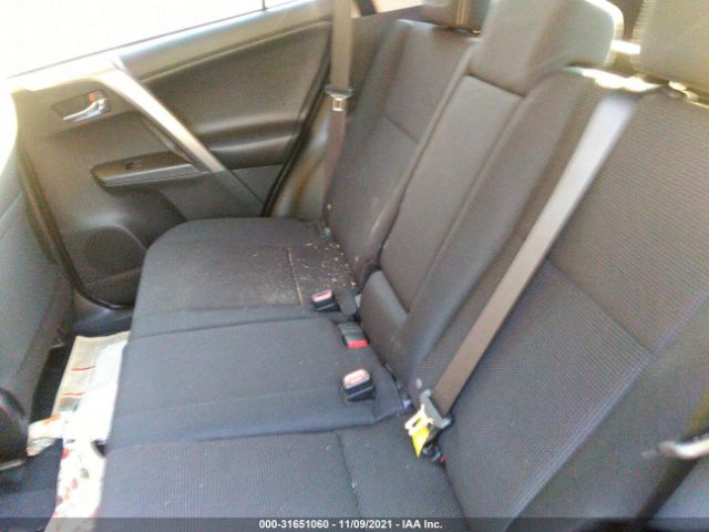 Photo 7 VIN: JTMRFREV4HJ113647 - TOYOTA RAV4 