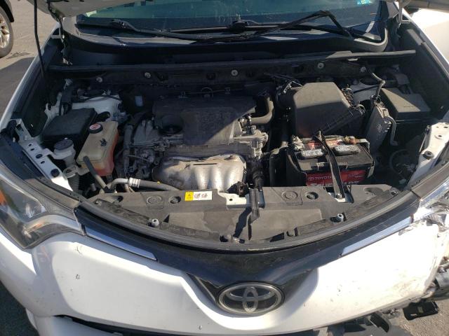 Photo 11 VIN: JTMRFREV4HJ146227 - TOYOTA RAV4 