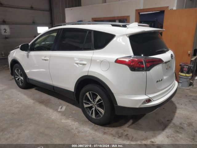 Photo 2 VIN: JTMRFREV4HJ171595 - TOYOTA RAV4 