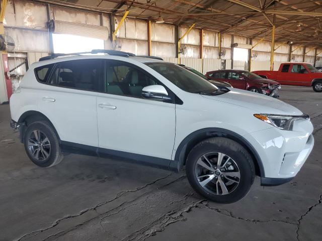 Photo 3 VIN: JTMRFREV4HJ171807 - TOYOTA RAV4 XLE 