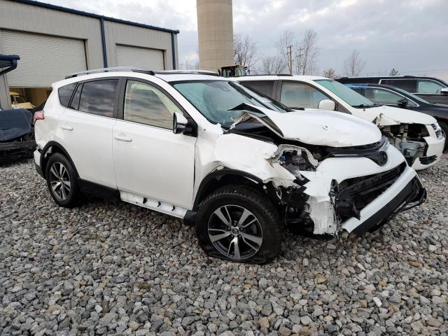 Photo 3 VIN: JTMRFREV4JD223053 - TOYOTA RAV4 