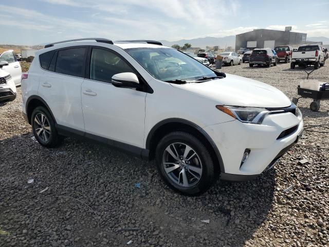 Photo 3 VIN: JTMRFREV4JJ210109 - TOYOTA RAV4 ADVEN 