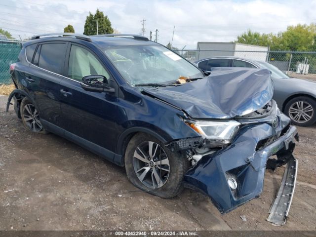 Photo 0 VIN: JTMRFREV4JJ242395 - TOYOTA RAV4 