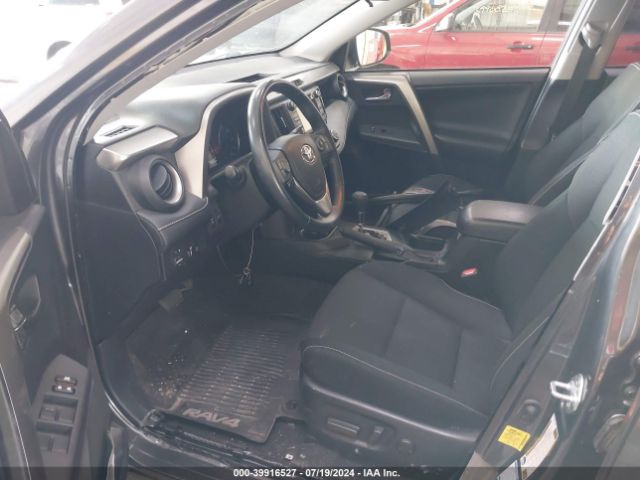 Photo 4 VIN: JTMRFREV4JJ258256 - TOYOTA RAV4 