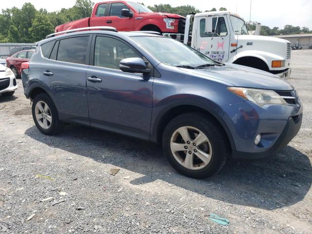 Photo 3 VIN: JTMRFREV5DD043102 - TOYOTA RAV4 XLE 