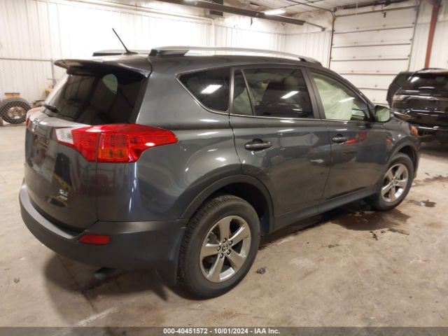 Photo 3 VIN: JTMRFREV5FD130520 - TOYOTA RAV4 