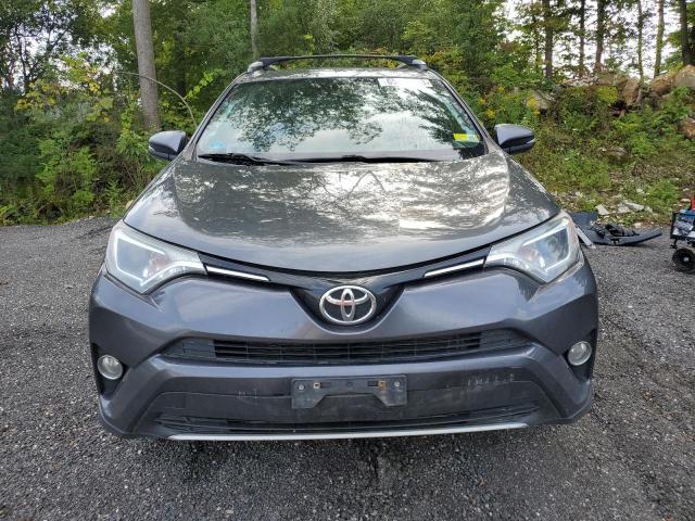 Photo 4 VIN: JTMRFREV5GJ083430 - TOYOTA RAV4 XLE 