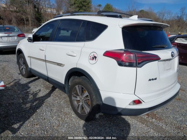 Photo 2 VIN: JTMRFREV5GJ085193 - TOYOTA RAV4 