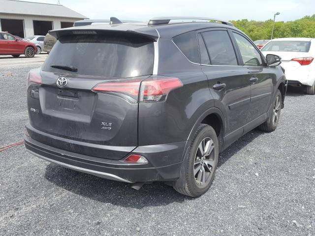 Photo 3 VIN: JTMRFREV5HJ134314 - TOYOTA RAV4 XLE 