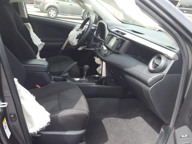 Photo 4 VIN: JTMRFREV5HJ134314 - TOYOTA RAV4 XLE 