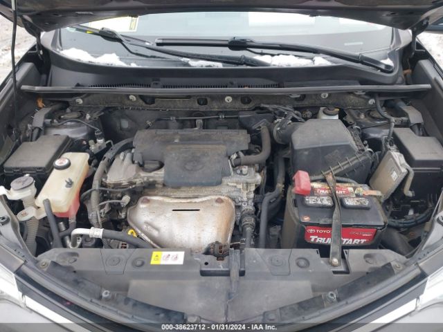 Photo 9 VIN: JTMRFREV5HJ137004 - TOYOTA RAV4 