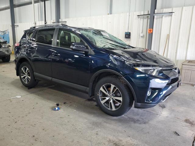 Photo 3 VIN: JTMRFREV5HJ143577 - TOYOTA RAV4 XLE 