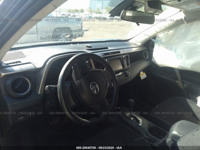 Photo 4 VIN: JTMRFREV5JJ245130 - TOYOTA RAV4 