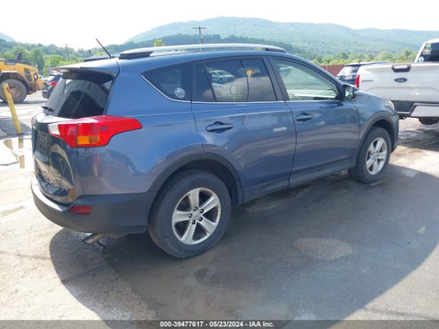 Photo 3 VIN: JTMRFREV6D5000785 - TOYOTA RAV4 