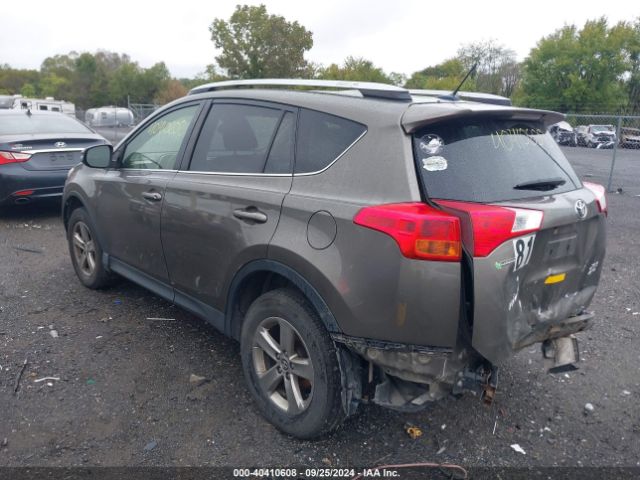 Photo 2 VIN: JTMRFREV6FD151554 - TOYOTA RAV4 