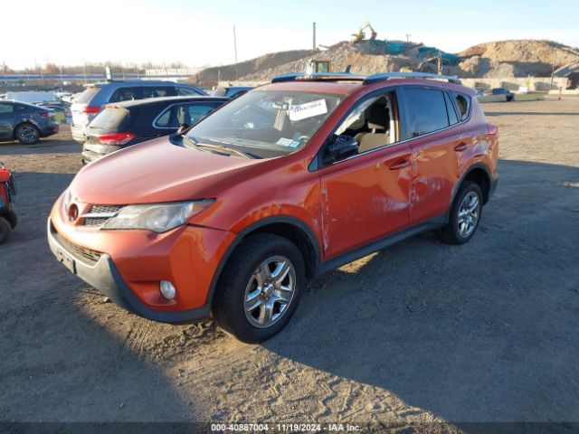 Photo 1 VIN: JTMRFREV6FD153398 - TOYOTA RAV4 