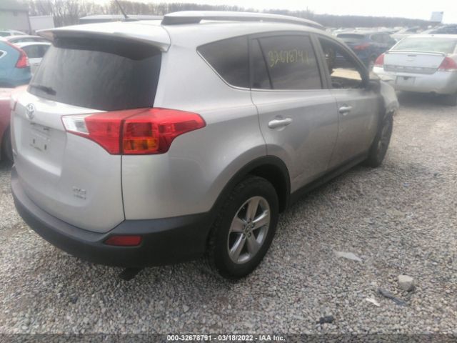 Photo 3 VIN: JTMRFREV6FJ024868 - TOYOTA RAV4 