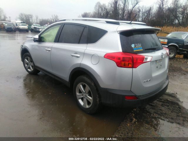 Photo 2 VIN: JTMRFREV6FJ036972 - TOYOTA RAV4 