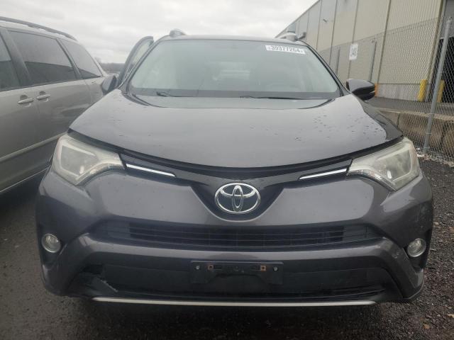 Photo 4 VIN: JTMRFREV6GJ087017 - TOYOTA RAV4 