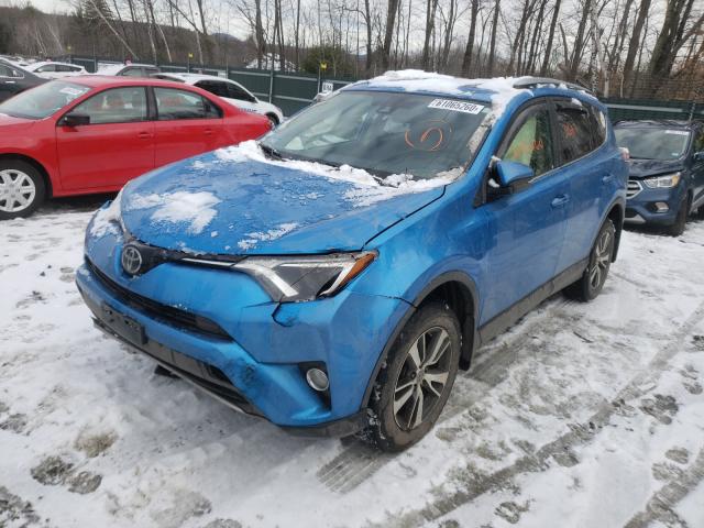 Photo 1 VIN: JTMRFREV6HD207995 - TOYOTA RAV4 XLE 