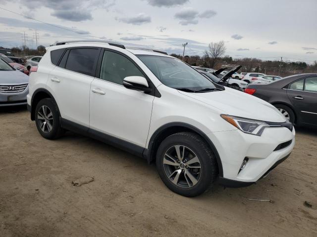 Photo 3 VIN: JTMRFREV6HD210430 - TOYOTA RAV4 