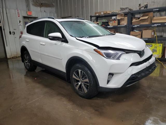 Photo 3 VIN: JTMRFREV6HJ141241 - TOYOTA RAV4 