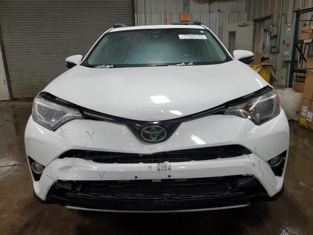 Photo 4 VIN: JTMRFREV6HJ141241 - TOYOTA RAV4 