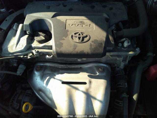 Photo 9 VIN: JTMRFREV6JJ718243 - TOYOTA RAV4 