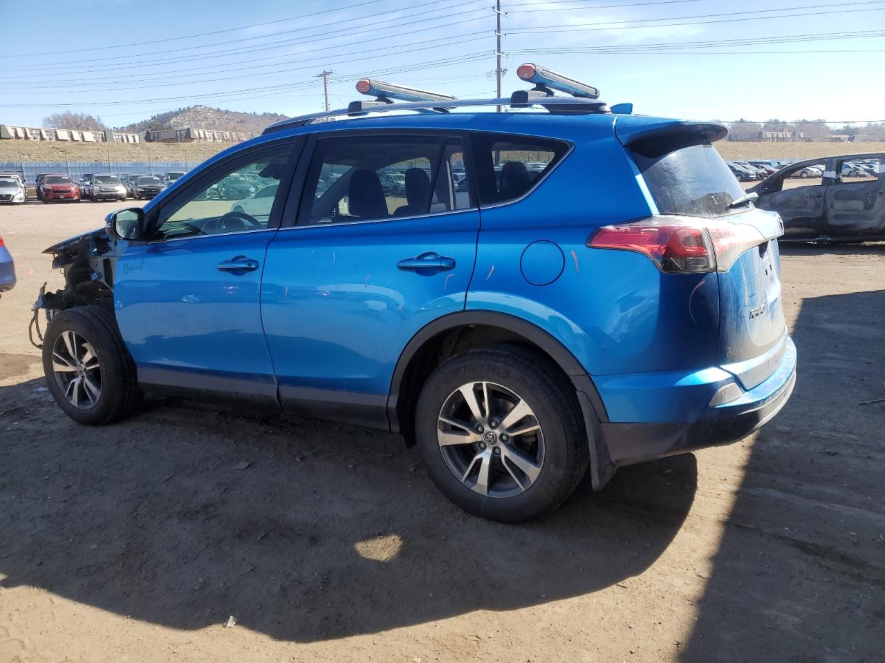 Photo 1 VIN: JTMRFREV6JJ723457 - TOYOTA RAV 4 