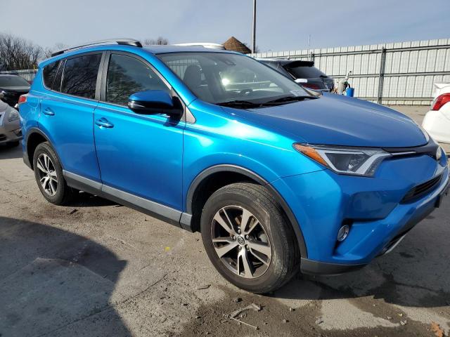 Photo 3 VIN: JTMRFREV6JJ732918 - TOYOTA RAV4 