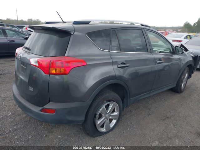 Photo 3 VIN: JTMRFREV7D5001329 - TOYOTA RAV4 