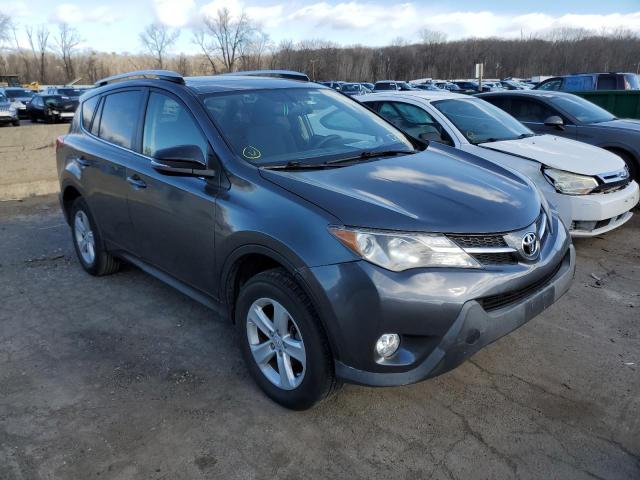 Photo 3 VIN: JTMRFREV7DD008951 - TOYOTA RAV4 XLE 