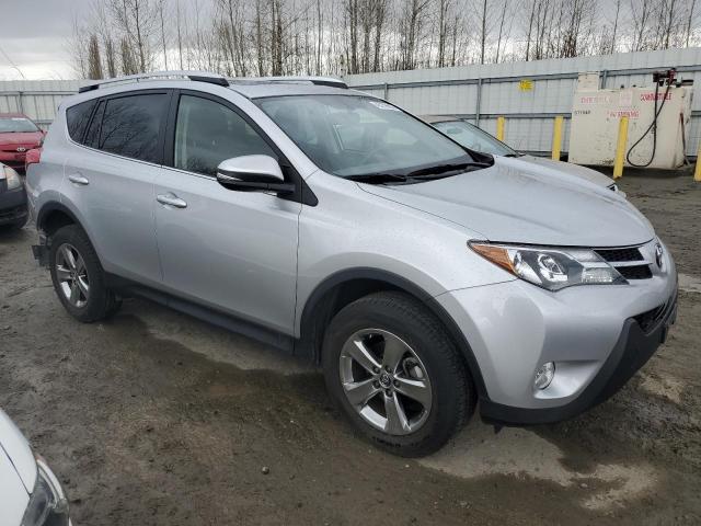 Photo 3 VIN: JTMRFREV7FD118983 - TOYOTA RAV4 XLE 