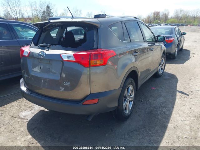 Photo 3 VIN: JTMRFREV7FD145777 - TOYOTA RAV4 