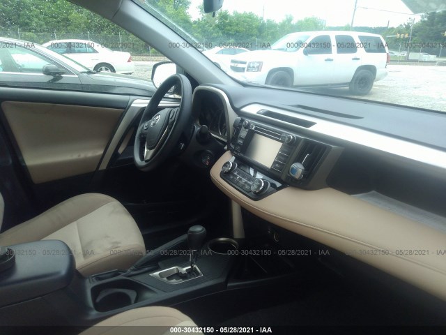 Photo 4 VIN: JTMRFREV7FD153605 - TOYOTA RAV4 