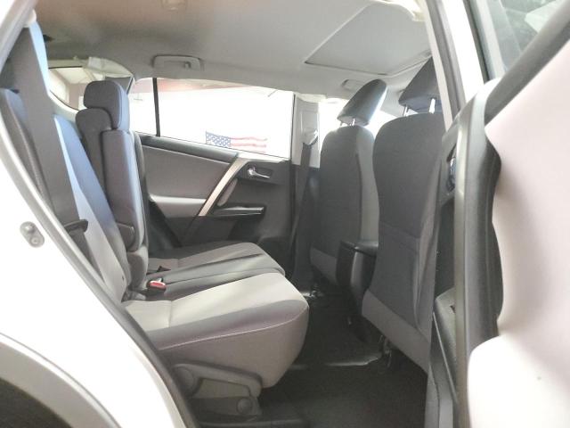 Photo 10 VIN: JTMRFREV7FD163485 - TOYOTA RAV4 XLE 