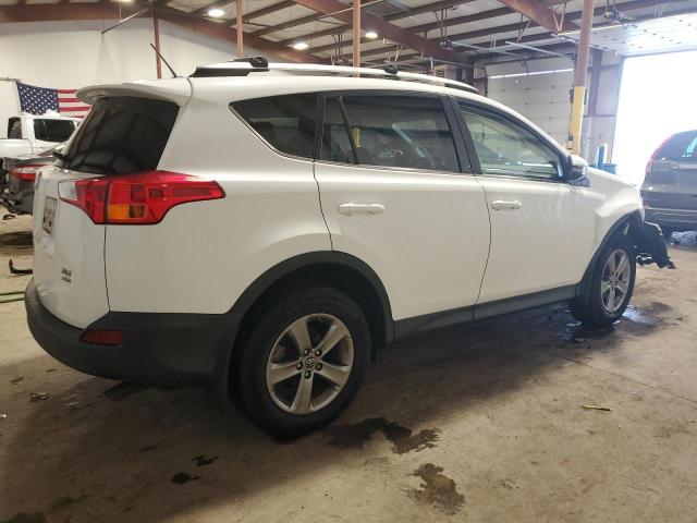 Photo 2 VIN: JTMRFREV7FD163485 - TOYOTA RAV4 XLE 