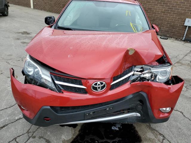 Photo 8 VIN: JTMRFREV7FJ013636 - TOYOTA RAV4 XLE 