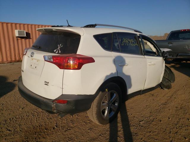 Photo 3 VIN: JTMRFREV7FJ035071 - TOYOTA RAV4 XLE 