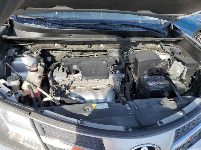 Photo 10 VIN: JTMRFREV7FJ040304 - TOYOTA RAV4 XLE 