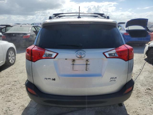 Photo 5 VIN: JTMRFREV7FJ040304 - TOYOTA RAV4 XLE 