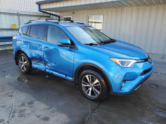 Photo 3 VIN: JTMRFREV7HD216334 - TOYOTA RAV4 