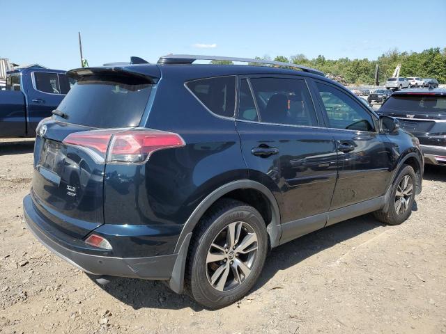 Photo 2 VIN: JTMRFREV7HJ122052 - TOYOTA RAV4 XLE 